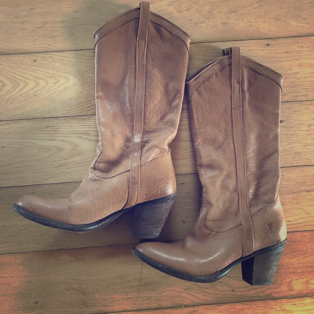 Frye Taylor Pull-Ons